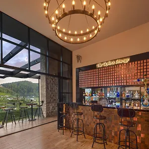 The Golden Ridge ***** Nuwara Eliya
